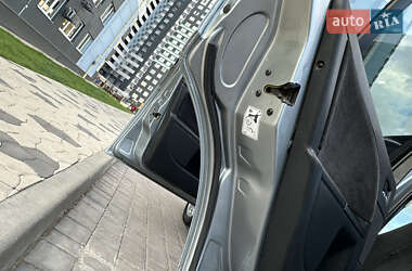 Седан Ford Mondeo 2005 в 