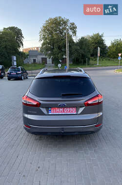Универсал Ford Mondeo 2012 в 