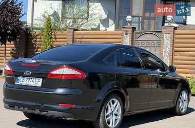 Седан Ford Mondeo 2010 в 