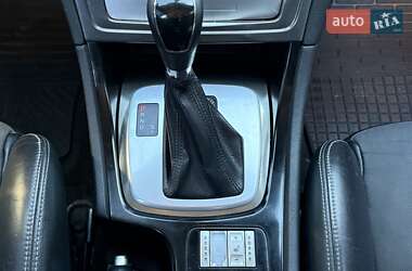 Седан Ford Mondeo 2010 в 