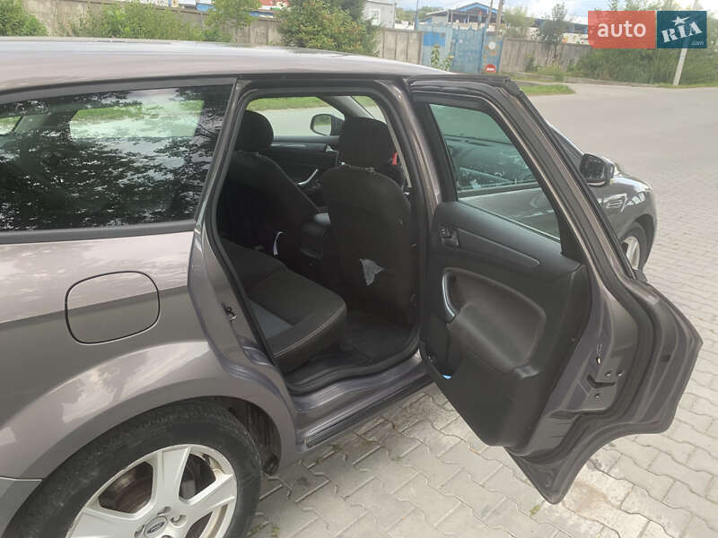 Универсал Ford Mondeo 2010 в Львове