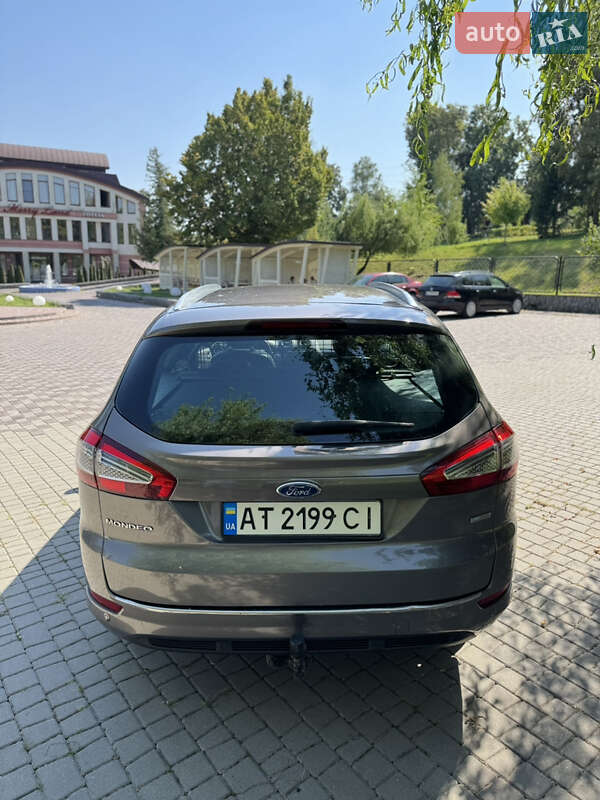 Универсал Ford Mondeo 2013 в Ивано-Франковске