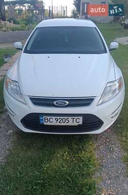Седан Ford Mondeo 2012 в Трускавці
