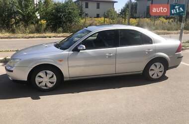 Седан Ford Mondeo 2002 в Києві