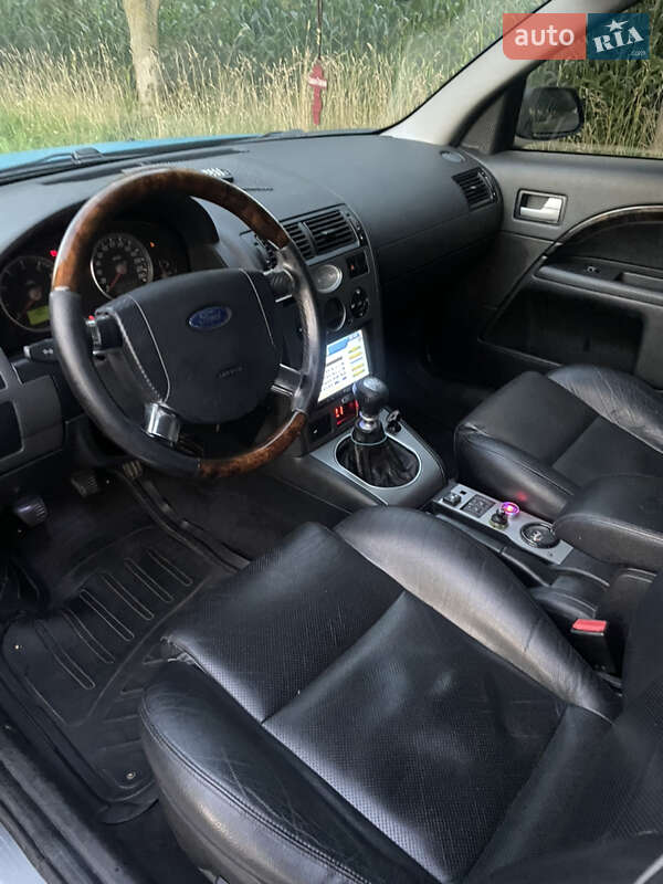 Универсал Ford Mondeo 2000 в Ровно