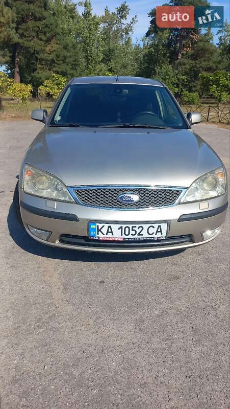 Ford Mondeo 2004