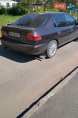 Лифтбек Ford Mondeo 1995 в 