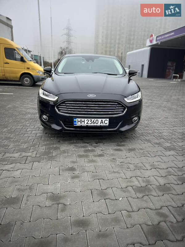 Ford Mondeo 2015