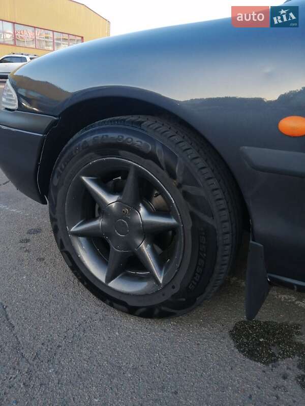 Седан Ford Mondeo 1993 в Житомире