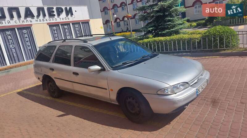 Універсал Ford Mondeo 1996 в Львові