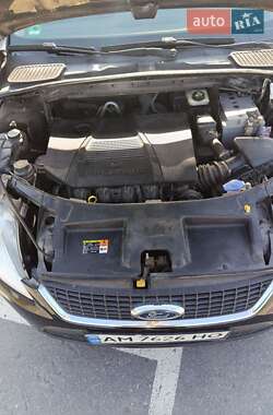 Лифтбек Ford Mondeo 2007 в 