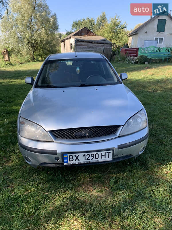 Седан Ford Mondeo 2002 в 