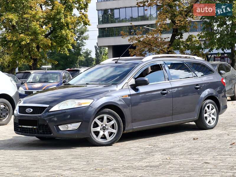 Універсал Ford Mondeo 2010 в Дніпрі