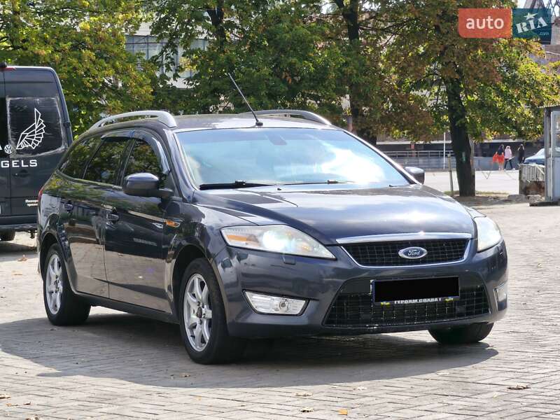 Універсал Ford Mondeo 2010 в Дніпрі