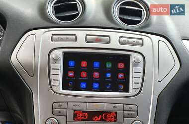 Універсал Ford Mondeo 2010 в 