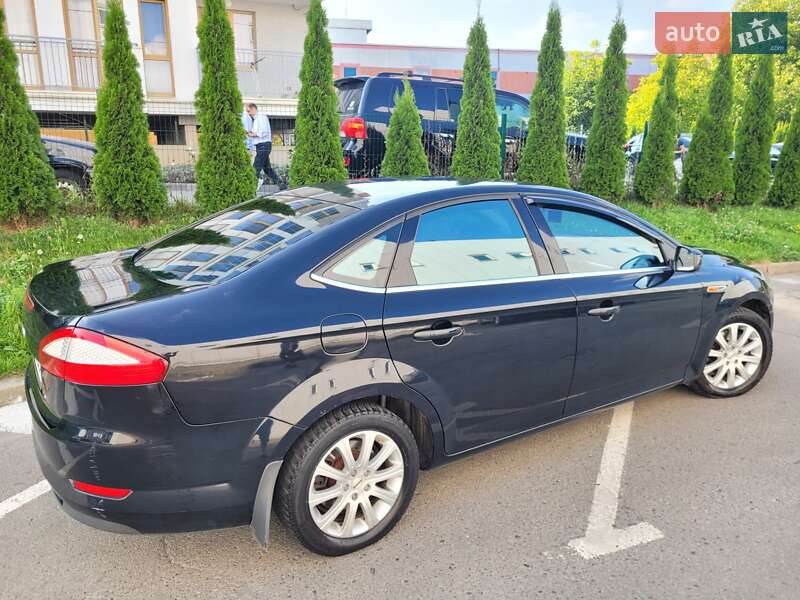 Седан Ford Mondeo 2010 в Львове