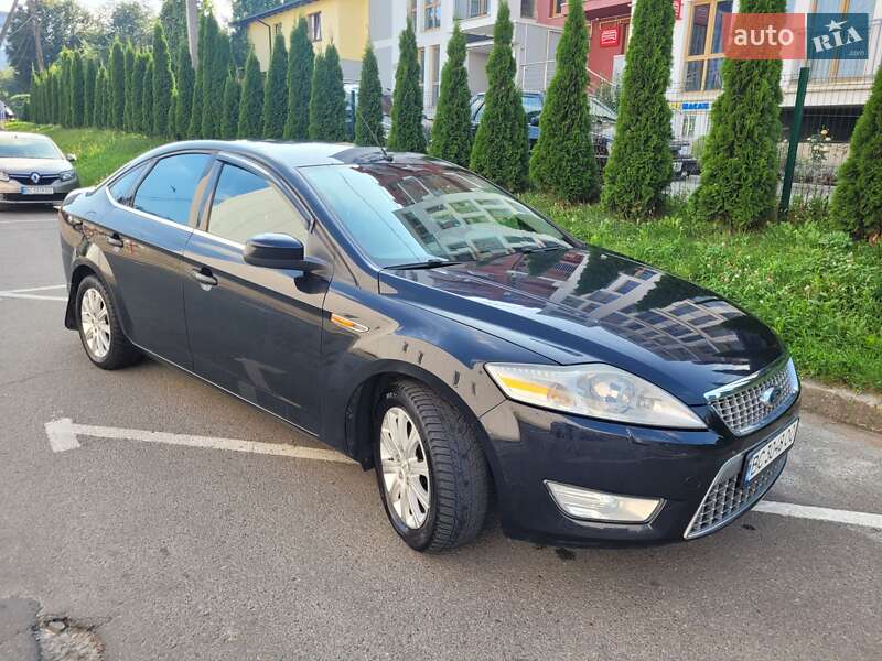 Седан Ford Mondeo 2010 в Львове