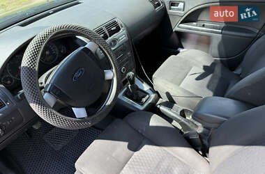 Универсал Ford Mondeo 2004 в 