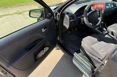 Универсал Ford Mondeo 2004 в 