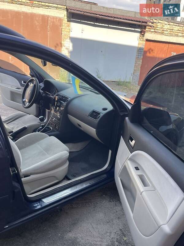 Универсал Ford Mondeo 2002 в Киеве