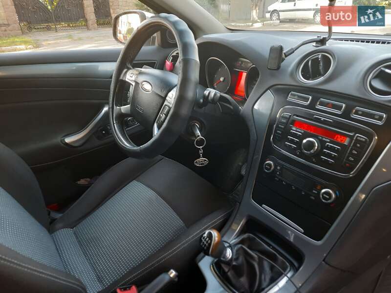 Универсал Ford Mondeo 2011 в Тернополе