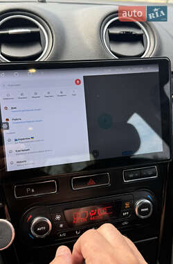 Седан Ford Mondeo 2011 в 