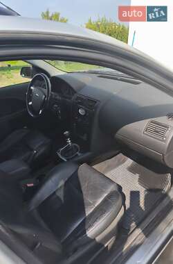 Универсал Ford Mondeo 2001 в Берёзовке