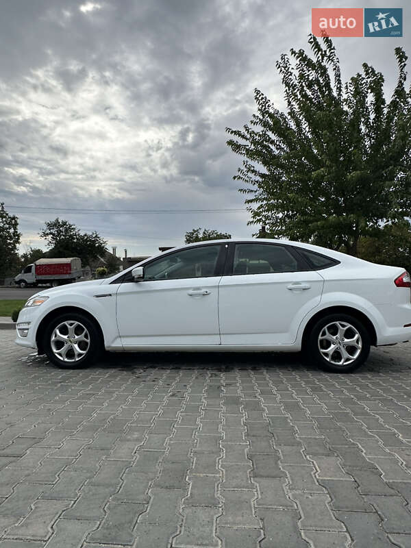 Лифтбек Ford Mondeo 2013 в Николаеве