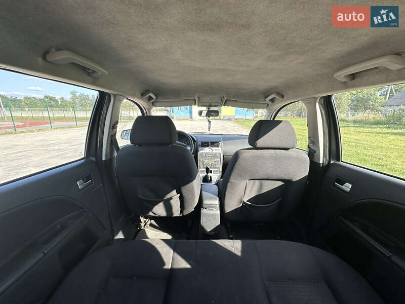 Універсал Ford Mondeo 2003 в Любомлі
