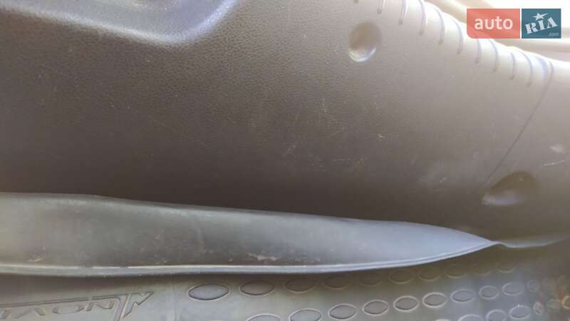 Седан Ford Mondeo 2002 в Чугуеве