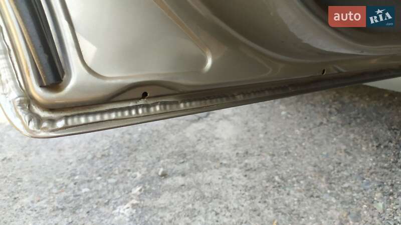 Седан Ford Mondeo 2002 в Чугуеве