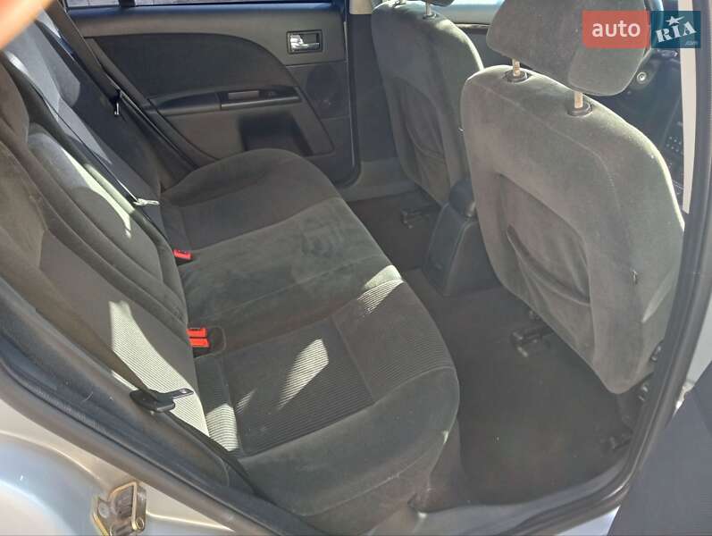 Универсал Ford Mondeo 2004 в Ровно фото 21 Универсал Ford Mondeo 2004 в Ровно