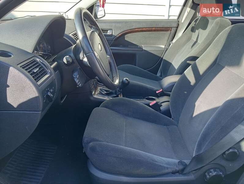 Универсал Ford Mondeo 2004 в Ровно фото 25 Универсал Ford Mondeo 2004 в Ровно