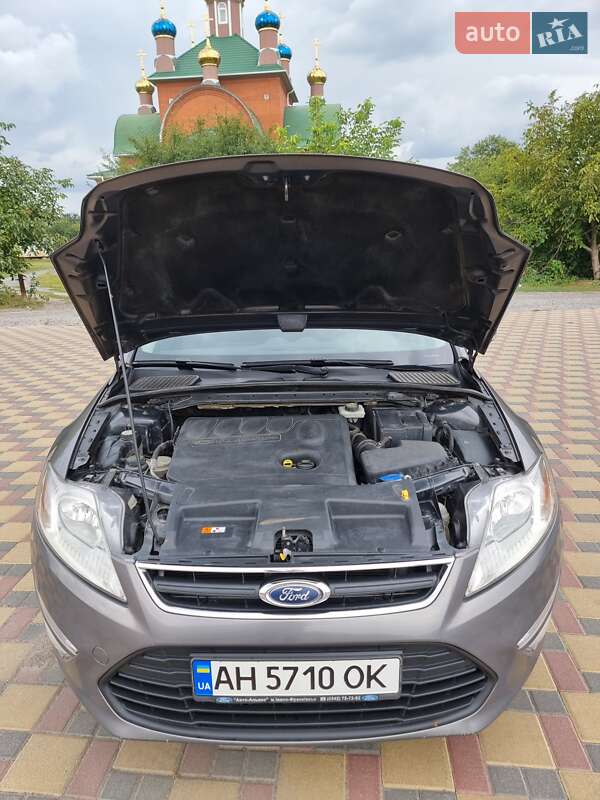 Лифтбек Ford Mondeo 2013 в Гайсине