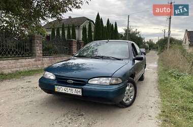 Лифтбек Ford Mondeo 1993 в 