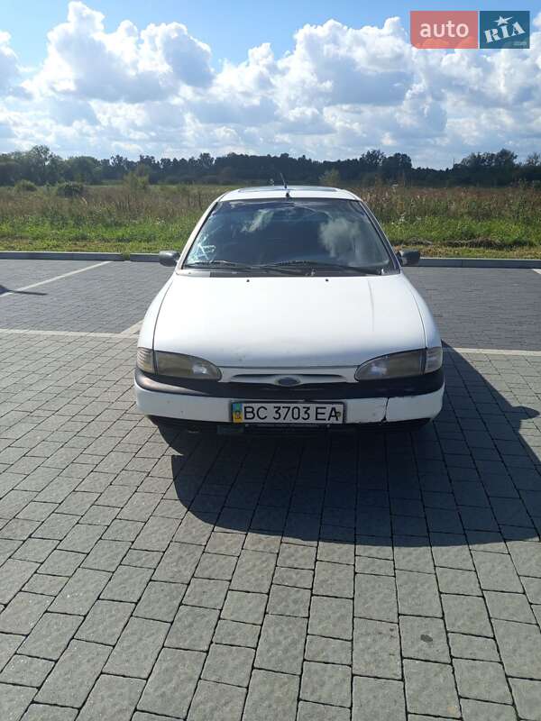 Седан Ford Mondeo 1993 в 