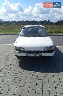 Седан Ford Mondeo 1993 в 