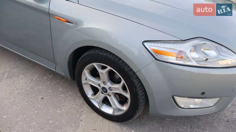 Седан Ford Mondeo 2008 в Львове