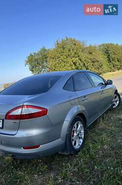 Лифтбек Ford Mondeo 2008 в 