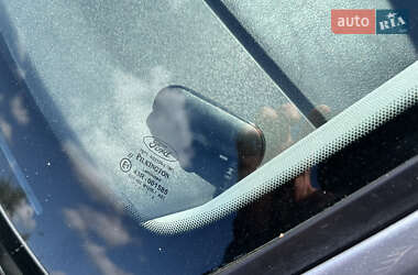 Седан Ford Mondeo 2012 в 