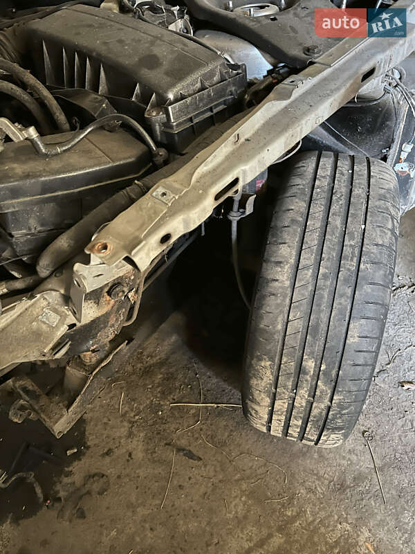 Седан Ford Mondeo 2005 в Конотопе