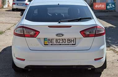 Лифтбек Ford Mondeo 2013 в 