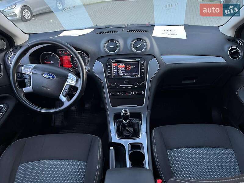 Лифтбек Ford Mondeo 2014 в Львове фото 27 Лифтбек Ford Mondeo 2014 в Львове