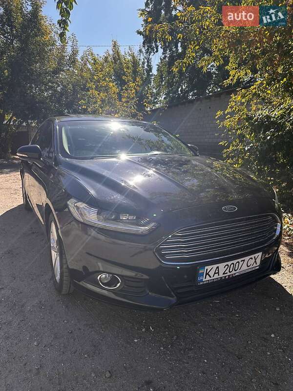 Седан Ford Mondeo 2015 в Кагарлыке