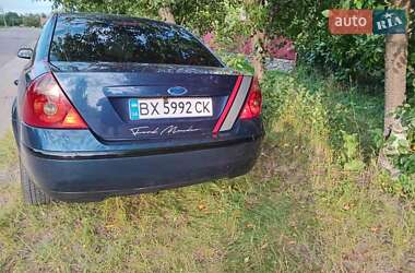 Седан Ford Mondeo 2001 в 