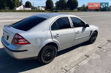 Ліфтбек Ford Mondeo 2006 в  фото 15 Ліфтбек Ford Mondeo 2006 в