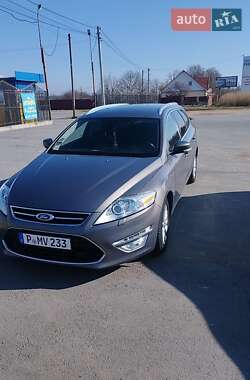 Универсал Ford Mondeo 2013 в 