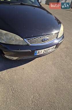 Лифтбек Ford Mondeo 2005 в 