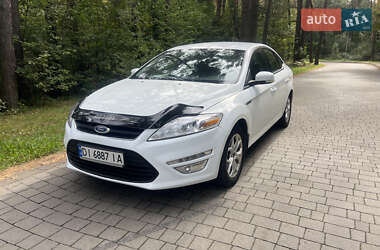 Лифтбек Ford Mondeo 2013 в Львове