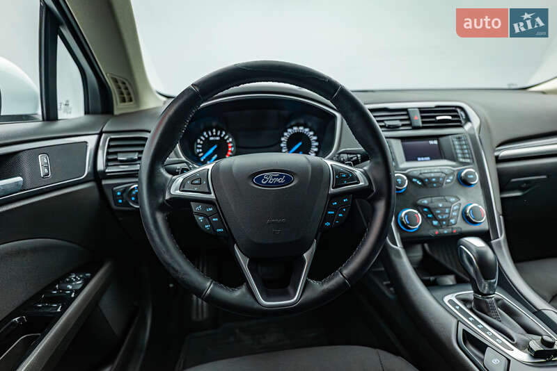 Лифтбек Ford Mondeo 2019 в Киеве